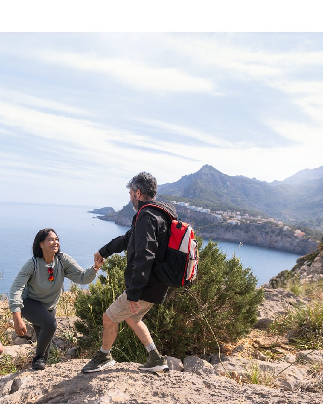 Phonak audeo Infinio 消費者手冊 內頁2 爬山 上白滿版 瑞士助聽器 phonak sonova助聽器 峰力助聽器